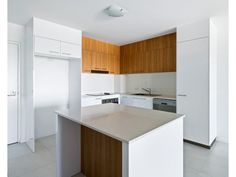 603/4 Maud Street, Maroochydore QLD 4558