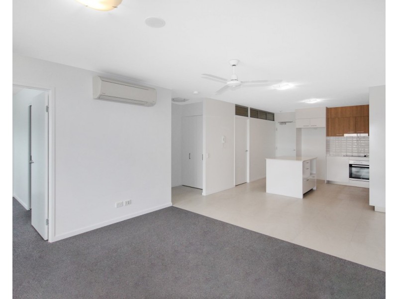 603/4 Maud Street, Maroochydore QLD 4558