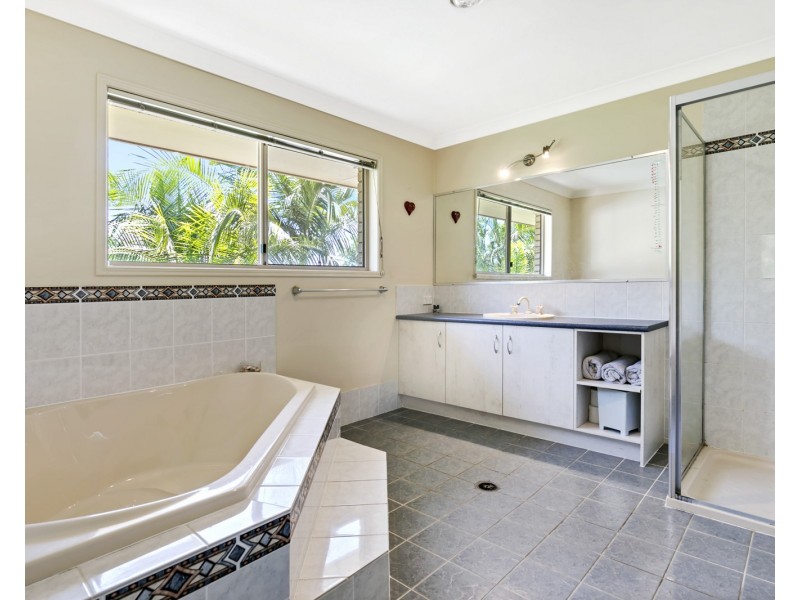 8 Adrian Close, Buderim QLD 4556