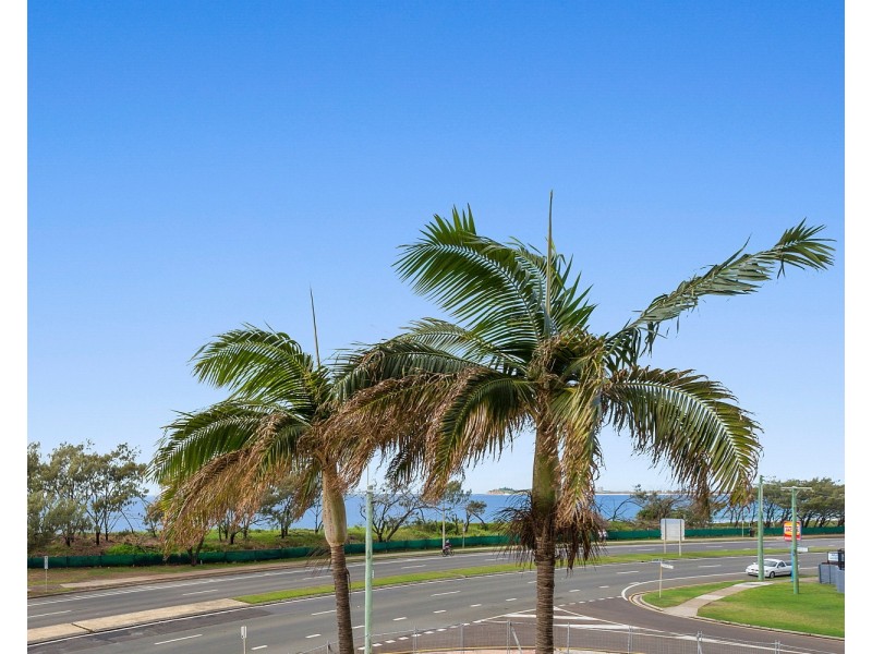 4/4 Aerodrome Road, Maroochydore QLD 4558
