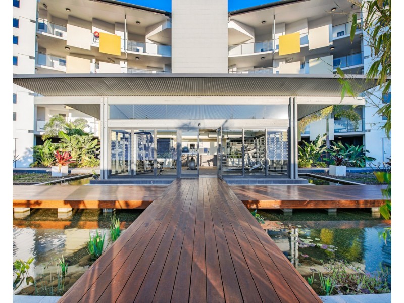 328/21 Innovation Parkway, Birtinya QLD 4575