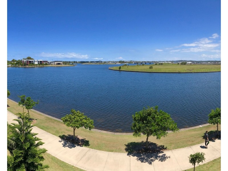 328/21 Innovation Parkway, Birtinya QLD 4575