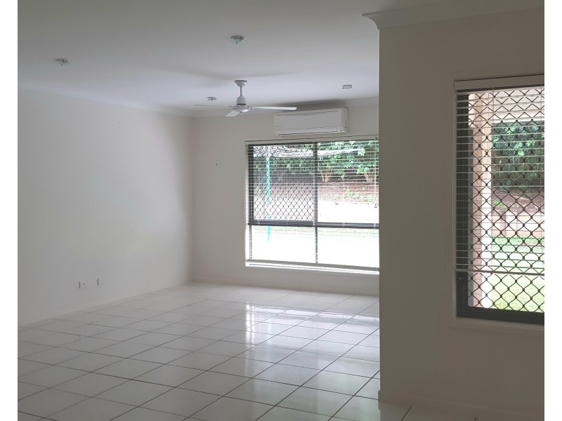 50 Petigrain Avenue, Palmwoods QLD 4555