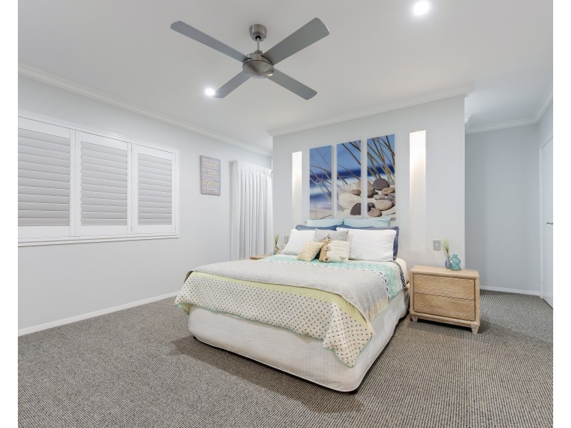 33 Middle Park Court, Coes Creek QLD 4560