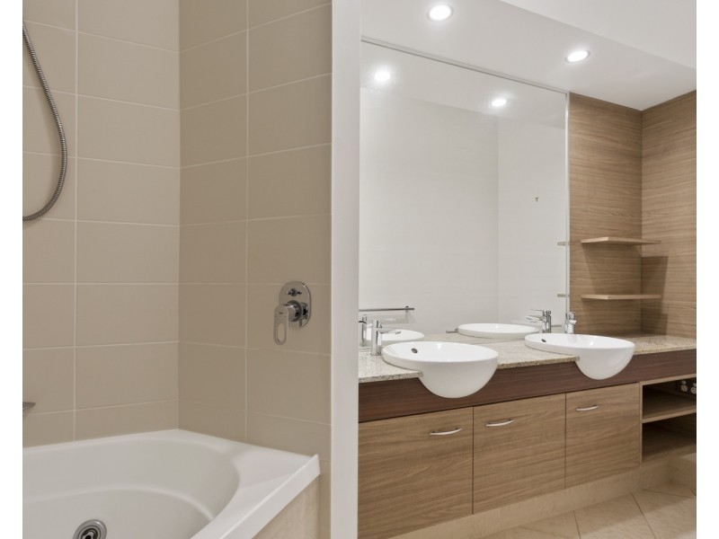 103/36 Duporth Avenue, Maroochydore QLD 4558