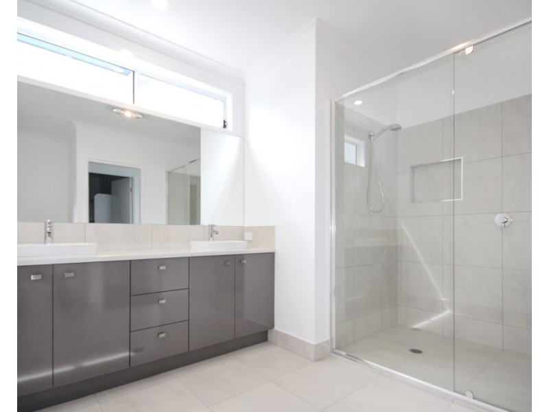 19 Claremont Drive, Maroochydore QLD 4558