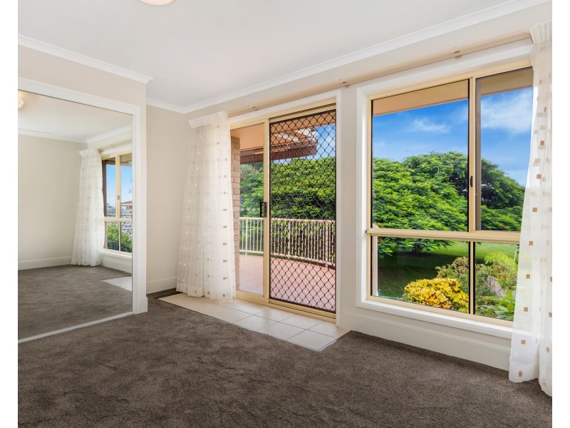 2/5 Hazeltine Court, Maroochydore QLD 4558