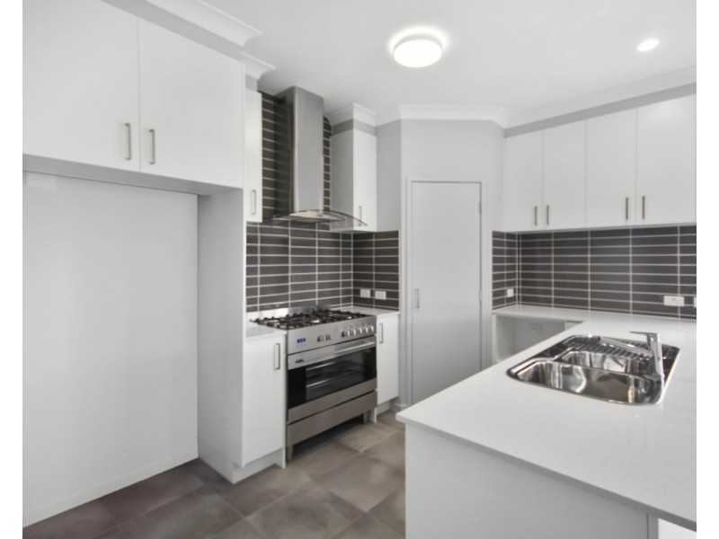 3 Mosman Court, Caloundra West QLD 4551