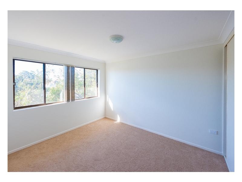 3/12 Akeringa Place, Mooloolaba QLD 4557