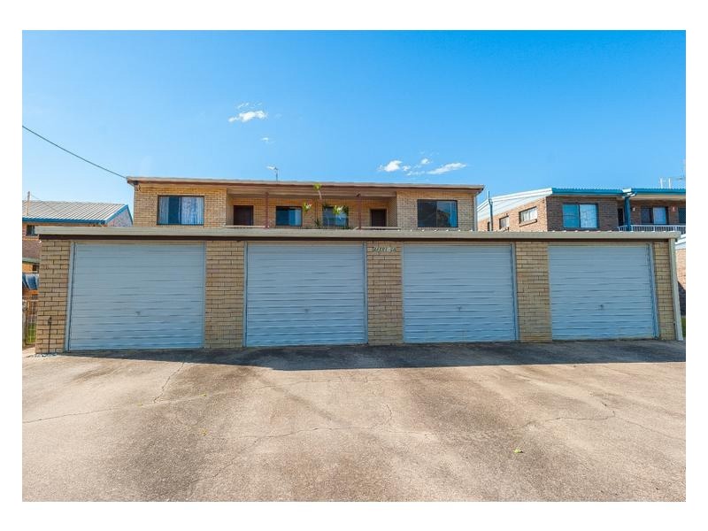 3/12 Akeringa Place, Mooloolaba QLD 4557