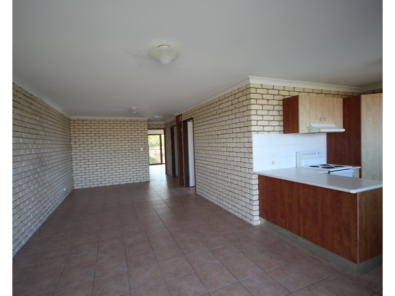 9-11 Barooga Crescent, Mooloolaba QLD 4557