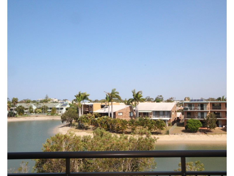 9-11 Barooga Crescent, Mooloolaba QLD 4557