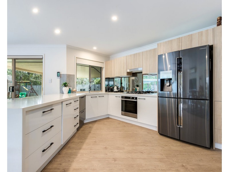 45  Gowen Drive, Landsborough QLD 4550