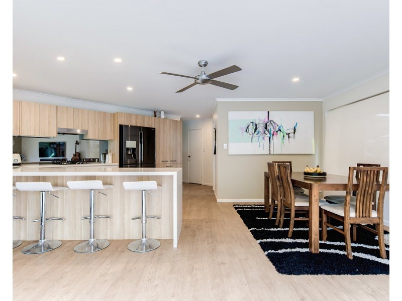 45  Gowen Drive, Landsborough QLD 4550