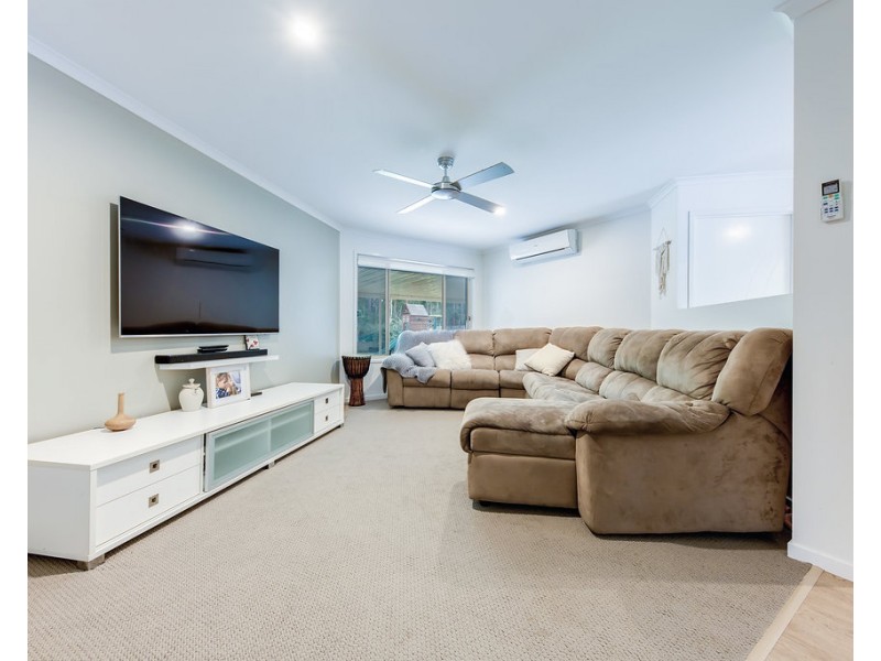 45  Gowen Drive, Landsborough QLD 4550