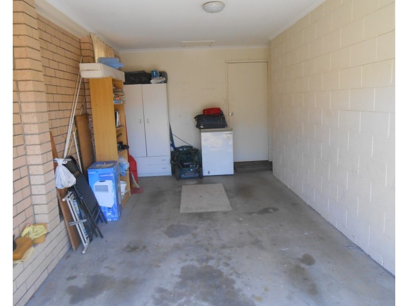 1/42 Lapoinya Cres, Warana QLD 4575