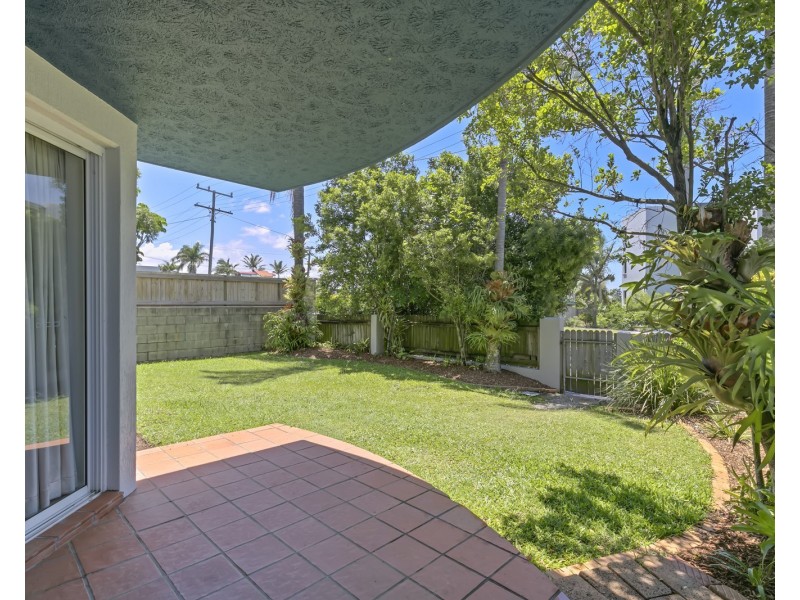 4/2 Douglas St, Mooloolaba QLD 4557