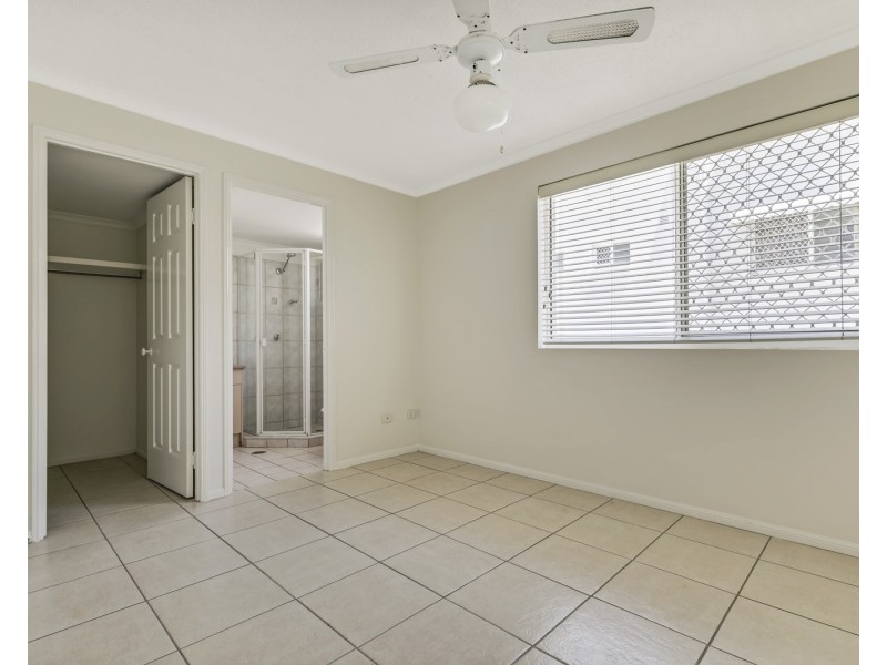 4/2 Douglas St, Mooloolaba QLD 4557