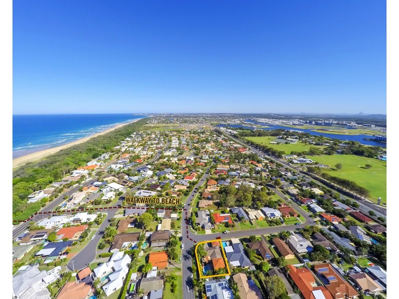 1  Peacock Crescent, Bokarina QLD 4575