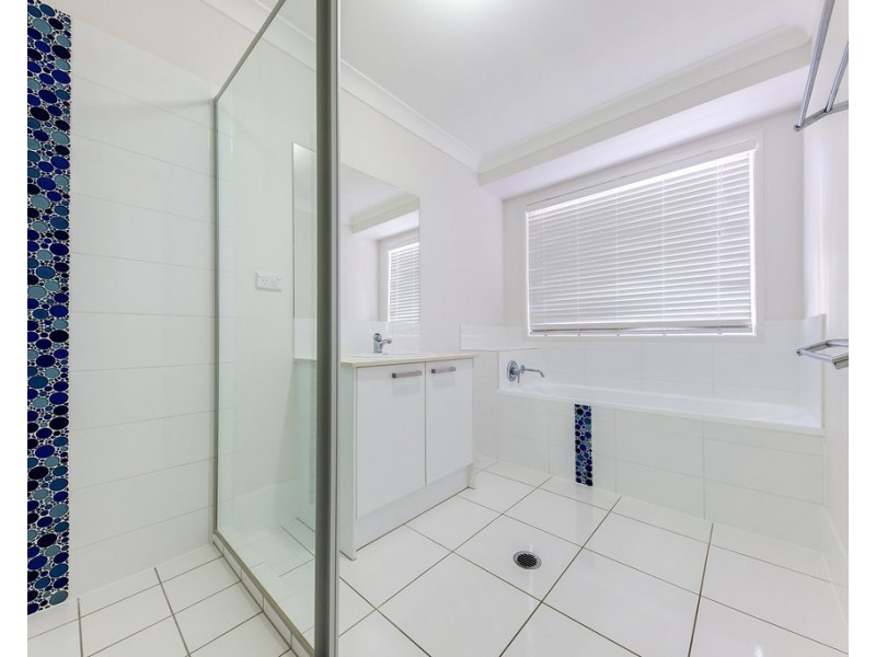 2  Myrtus Street, Mountain Creek QLD 4557