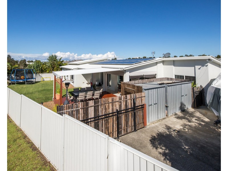 2  Myrtus Street, Mountain Creek QLD 4557
