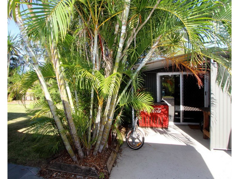 23 Balyarta Crescent, Mooloolaba QLD 4557