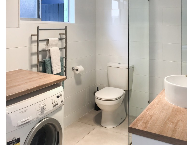 2/136 Broadwater Avenue, Maroochydore QLD 4558