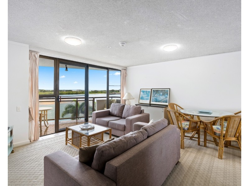 4A/120 Duporth Avenue, Maroochydore QLD 4558