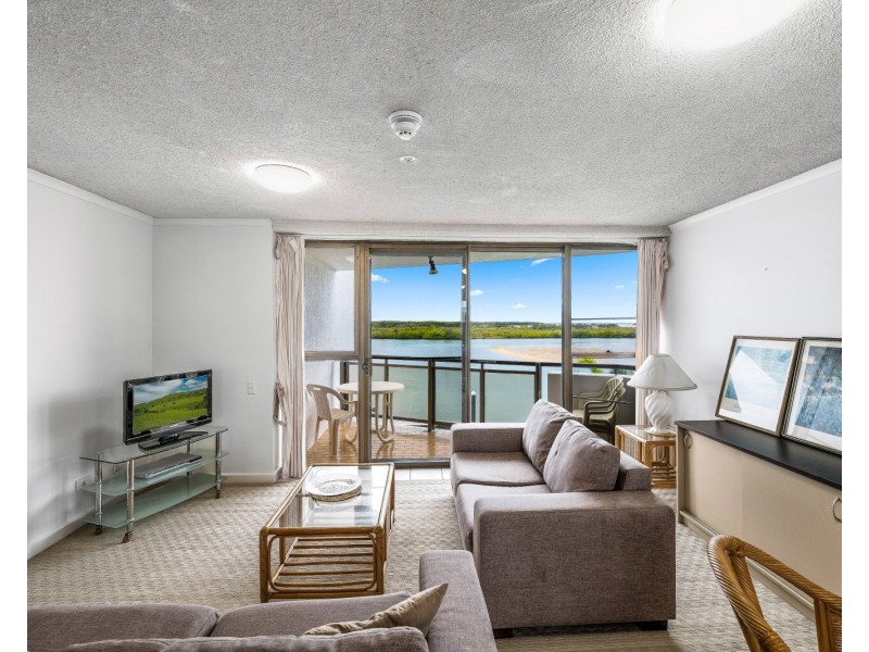 4A/120 Duporth Avenue, Maroochydore QLD 4558