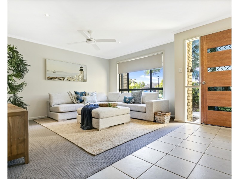 8 Ironwood Court, Mountain Creek QLD 4557