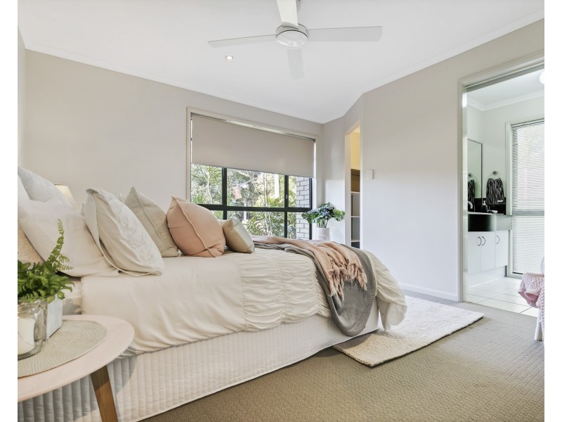 8 Ironwood Court, Mountain Creek QLD 4557