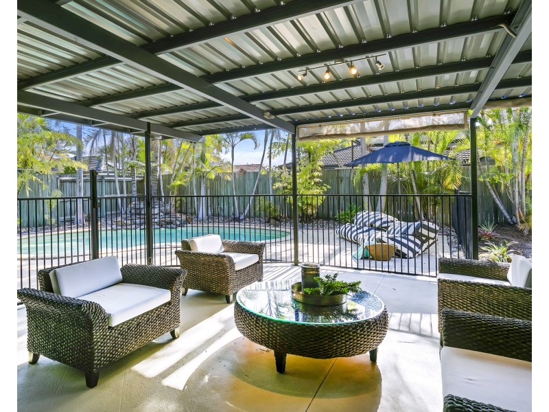 8 Ironwood Court, Mountain Creek QLD 4557