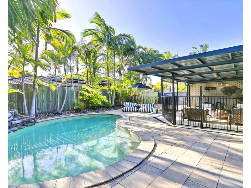 8 Ironwood Court, Mountain Creek QLD 4557