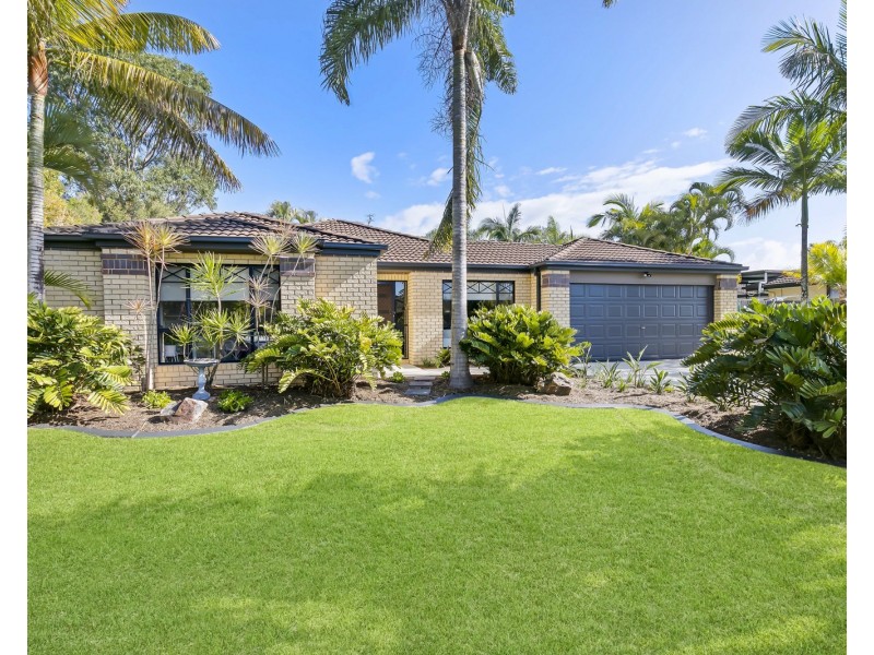 8 Ironwood Court, Mountain Creek QLD 4557