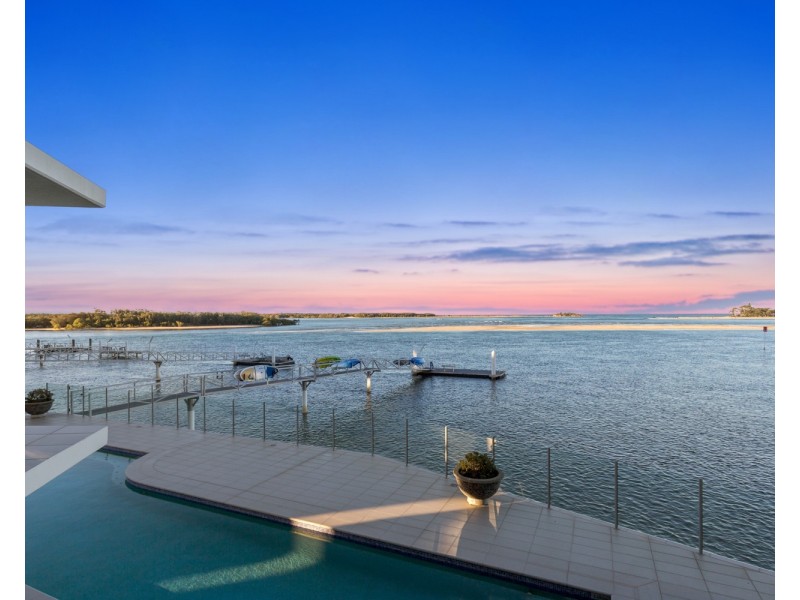 202/14  Duporth Avenue, Maroochydore QLD 4558