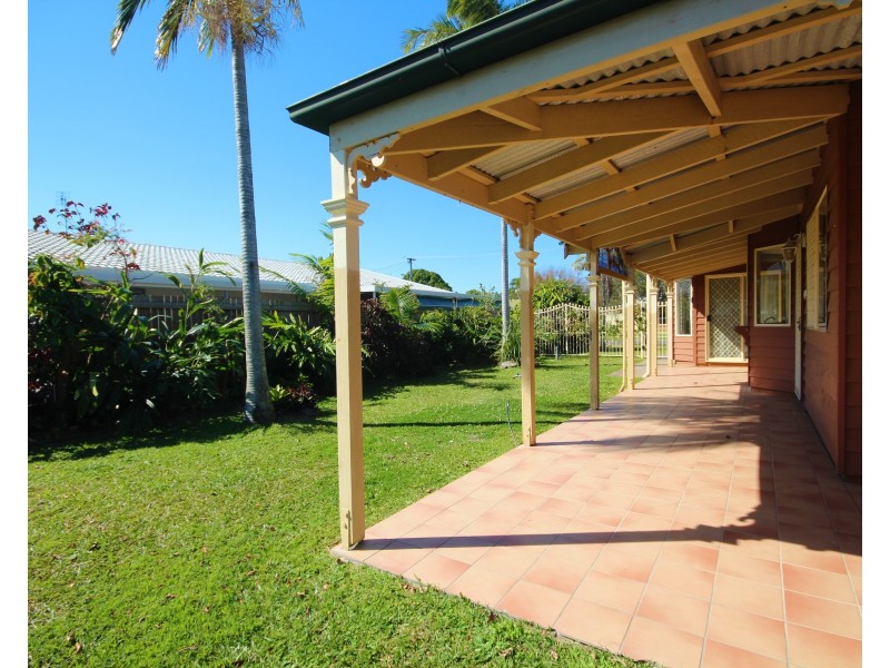 22 Surf Road, Maroochydore QLD 4558