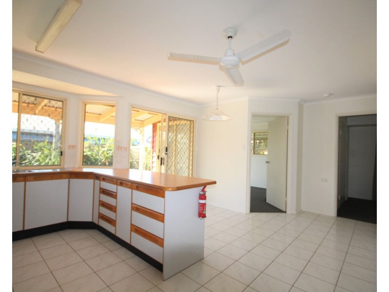 22 Surf Road, Maroochydore QLD 4558