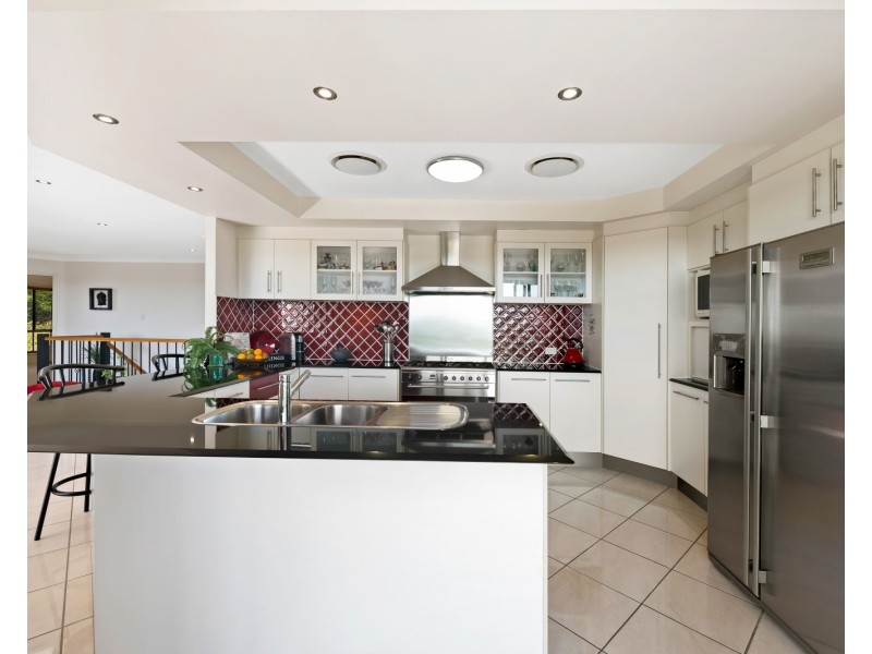 14 Jill Court, Bli Bli QLD 4560