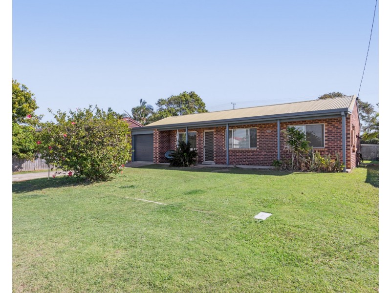 40  Lapoinya Crescent, Warana QLD 4575