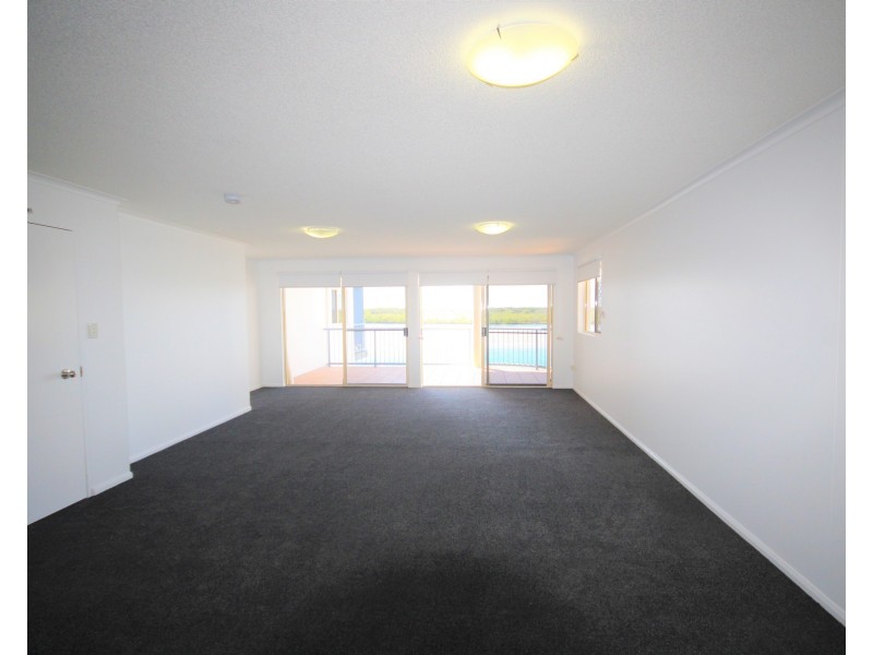 14/132-136 Duporth Ave, Maroochydore QLD 4558