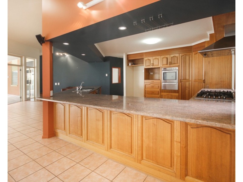 13 Hazeltine Court, Maroochydore QLD 4558