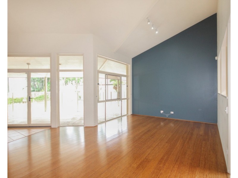 13 Hazeltine Court, Maroochydore QLD 4558