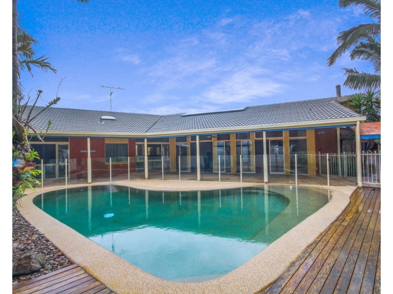 13 Hazeltine Court, Maroochydore QLD 4558