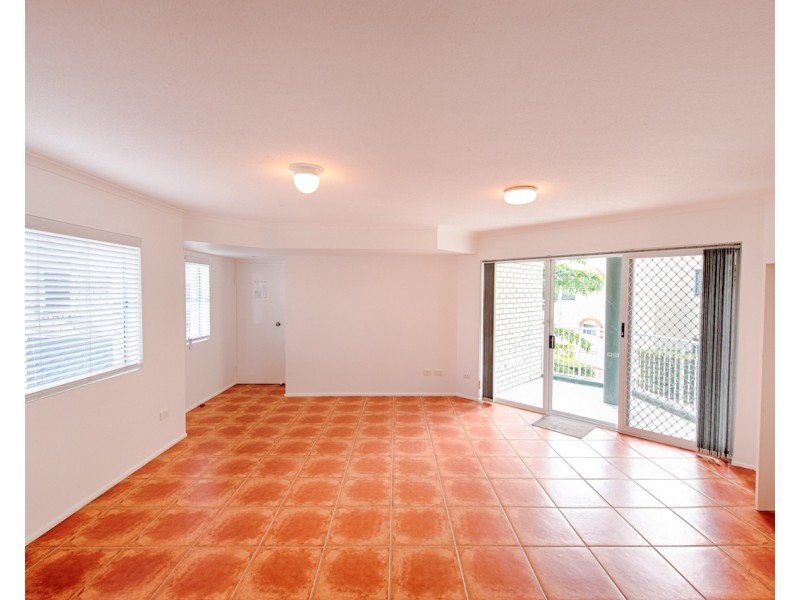5/205 Bradman Ave, Maroochydore QLD 4558