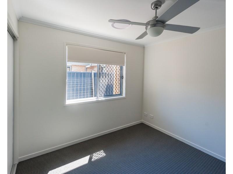 27 Shaw St, Meridan Plains QLD 4551