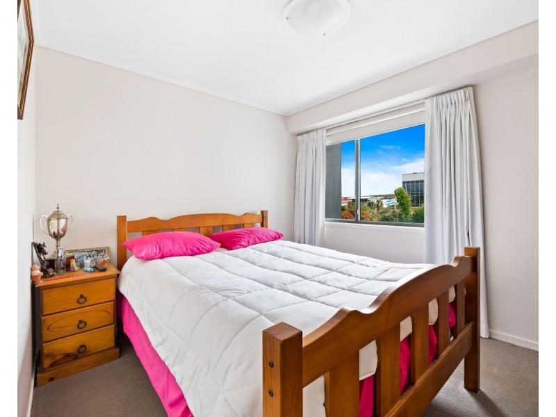 42/11 Innovation Parkway, Birtinya QLD 4575