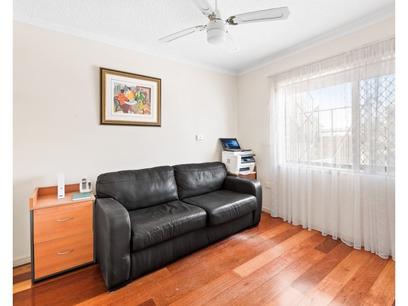 3/10 Broadmeadows Road, Maroochydore QLD 4558