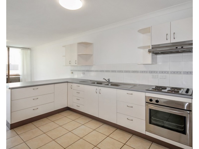 4/15 Parker Street, Maroochydore QLD 4558