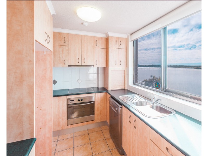 16/150 Duporth Avenue, Maroochydore QLD 4558