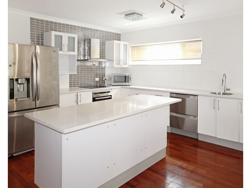 3/5 Douglas Street, Mooloolaba QLD 4557